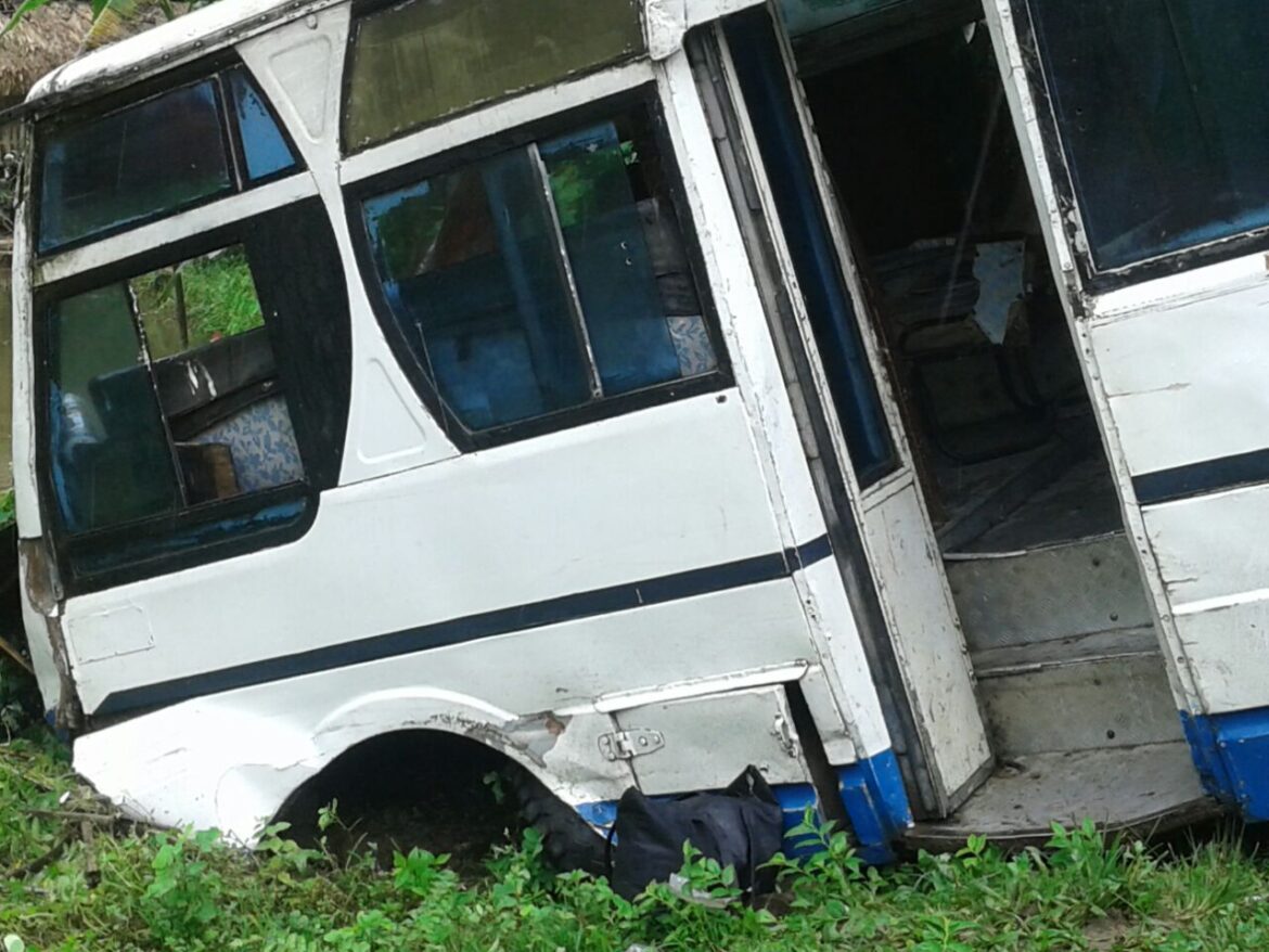 c50edbef-03b8-467a-b8ef-6699449dd5a4