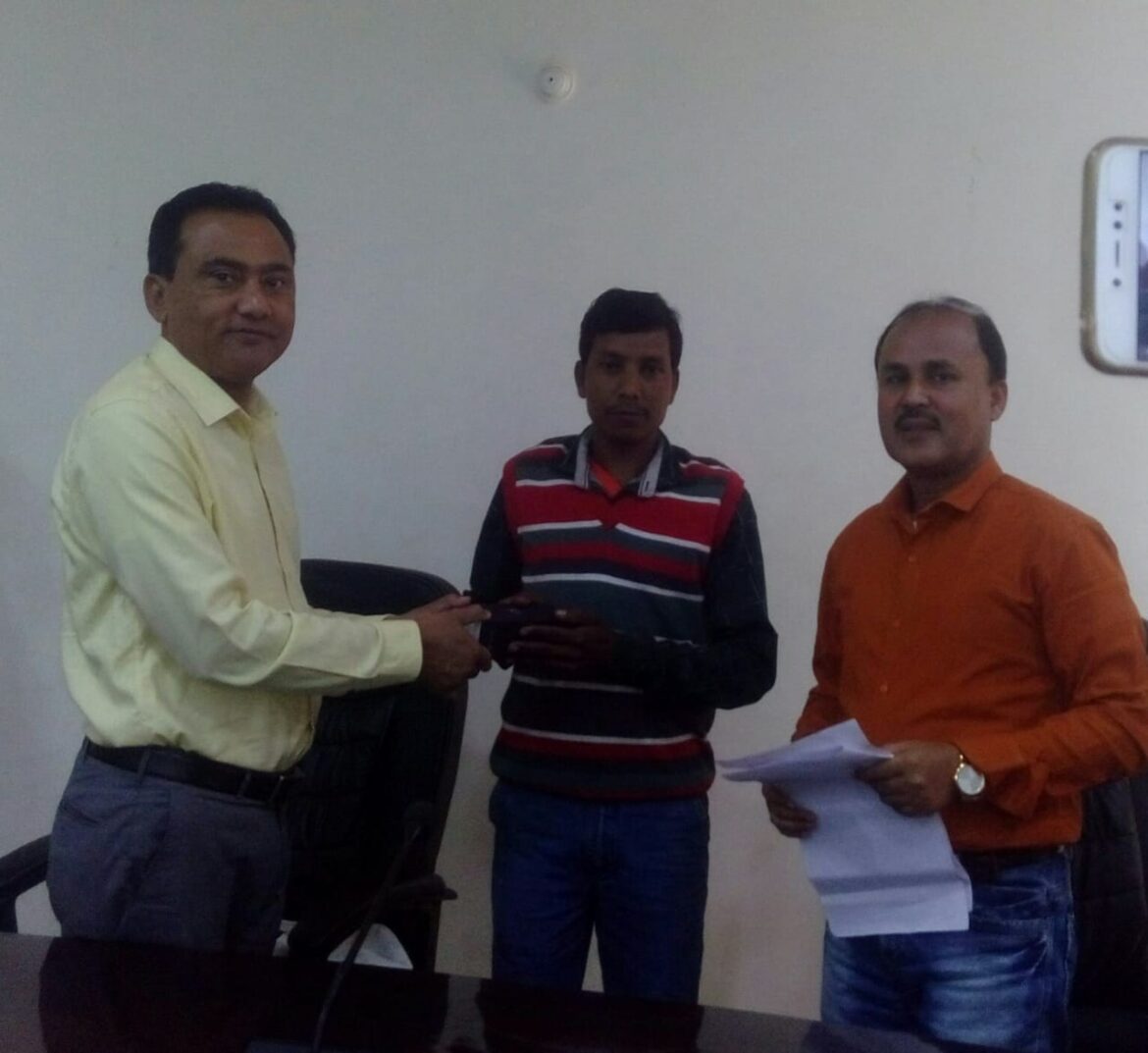 296fcd6c-4801-4d78-8bd6-6232d882aa39