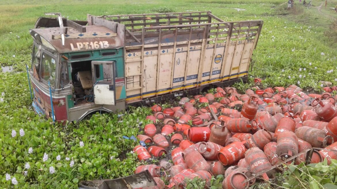 4ff591cd-b58b-4d7f-9965-04432974f364