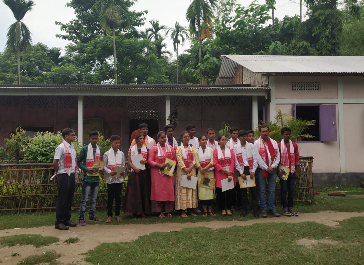 8eaac1f8-c57c-40cd-8134-f13c5e39321d