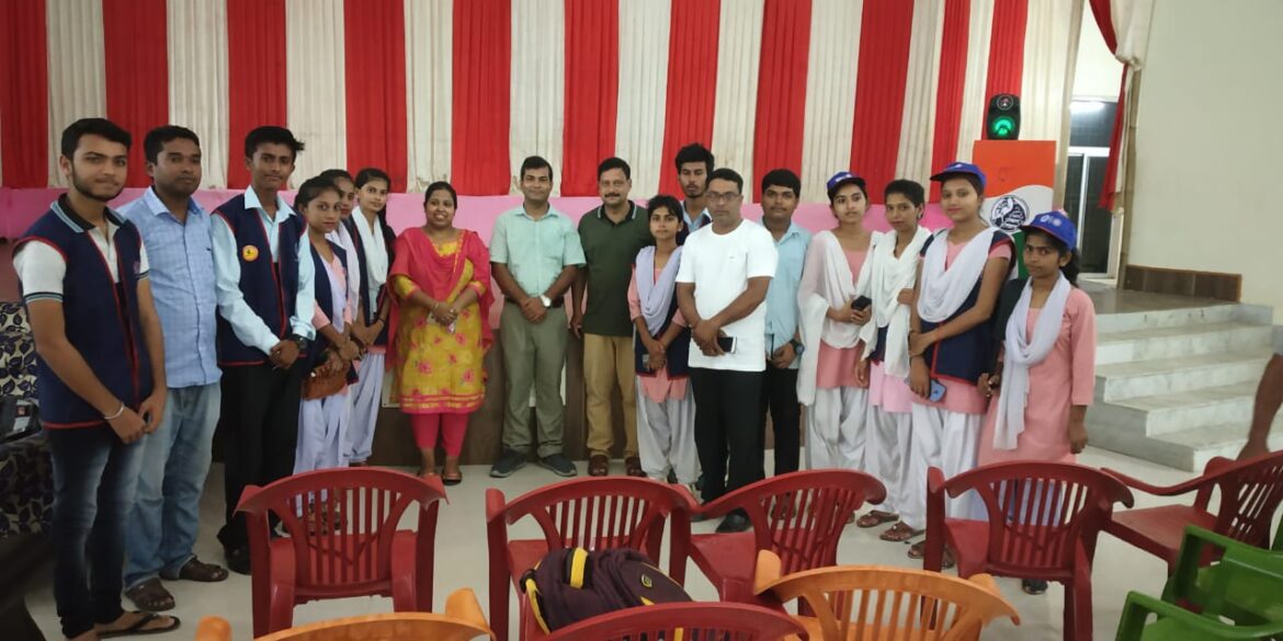 9af8f606-76e2-41a4-a92f-f2d44ce744db