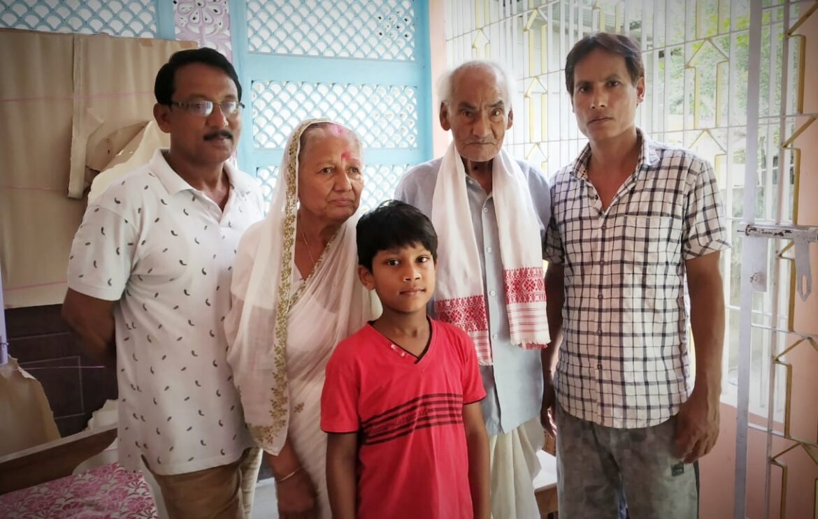 b31de785-e264-49bb-8813-4013a3ab152c